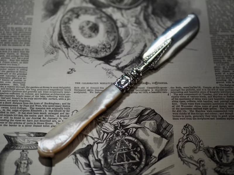 英國純銀貝母抹刀