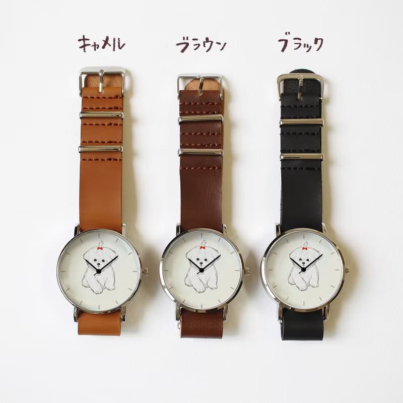 リボンマルチーズの腕時計　クリーム色