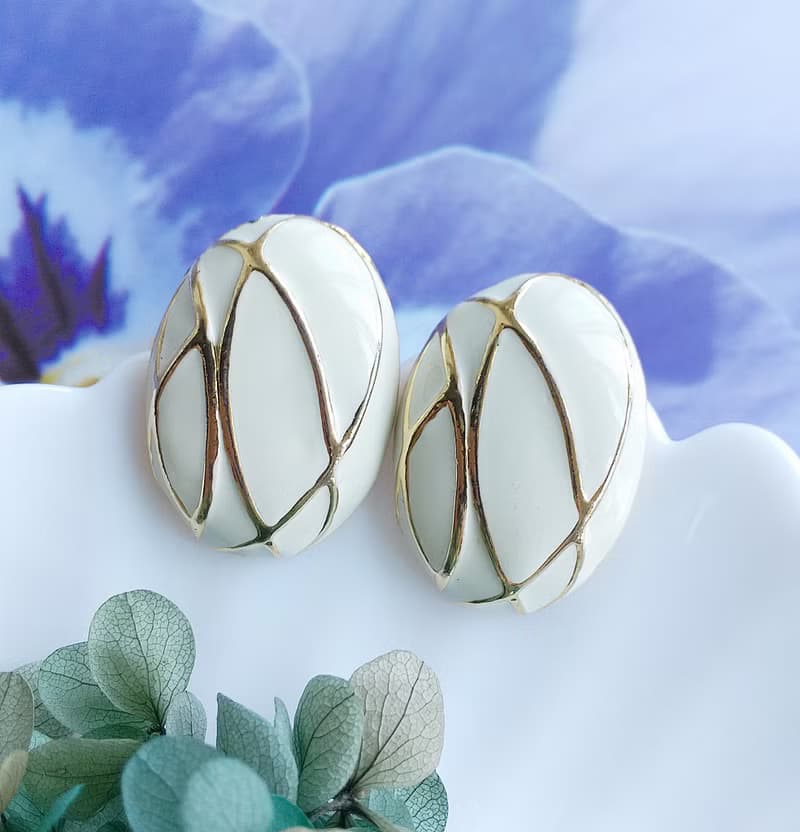 Vintage Jewelry 西洋古董飾品 復古 簡約 白琺瑯 知性 針式耳環