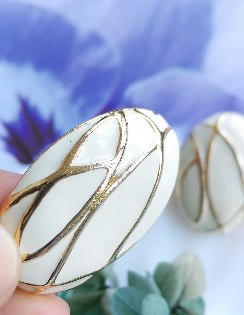 Vintage Jewelry 西洋古董飾品 復古 簡約 白琺瑯 知性 針式耳環