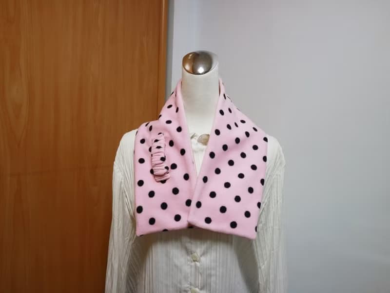 粉紅點點可調式短圍巾.scarf 保暖圍脖 雙面雙色 大人.小孩均適用