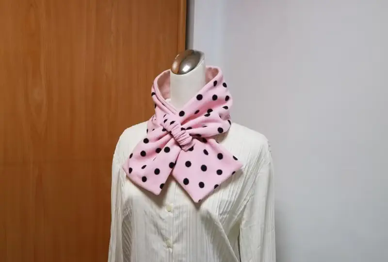 粉紅點點可調式短圍巾.scarf 保暖圍脖 雙面雙色 大人.小孩均適用