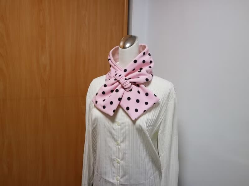粉紅點點可調式短圍巾.scarf 保暖圍脖 雙面雙色 大人.小孩均適用