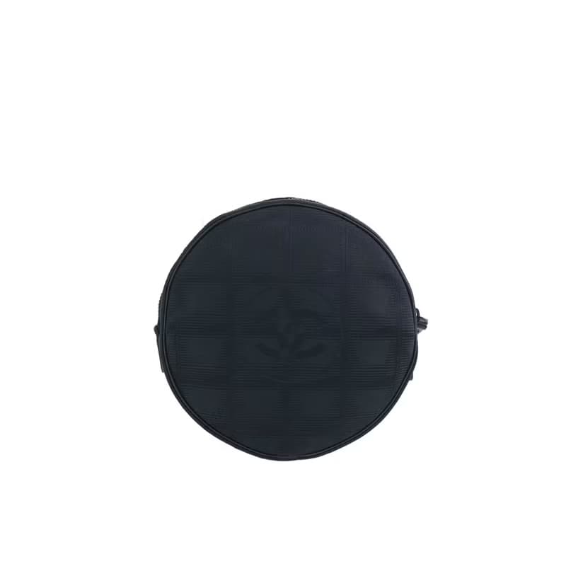 【 日本直送　名牌中古包 】CHANEL シャネル ニュートラベルライン ポーチ ブラック CCロゴ ナイロン 7089201 vintage pwyccn