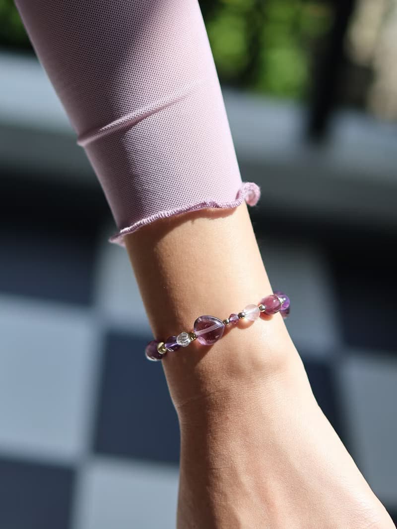 鳶尾計畫。紫水晶愛心 星光粉晶 紫鋰雲母 14KGF 水晶礦石手鍊