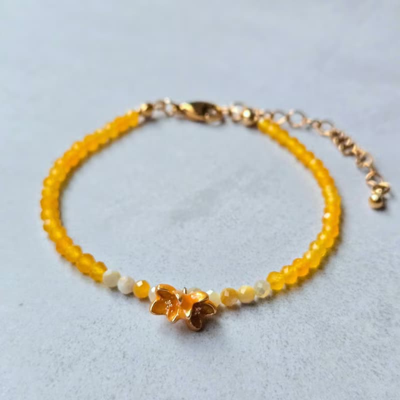 【日本製】金木犀モチーフ ブレスレット – イエローカルセドニー　グロシュラーガーネット