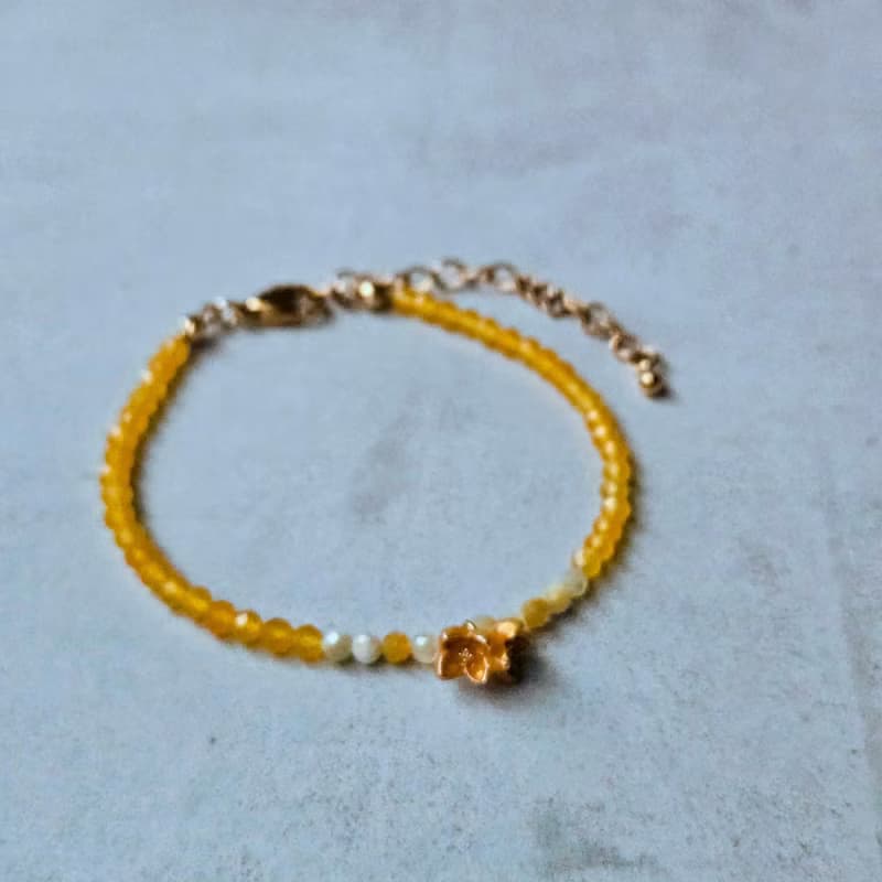 【日本製】金木犀モチーフ ブレスレット – イエローカルセドニー　グロシュラーガーネット