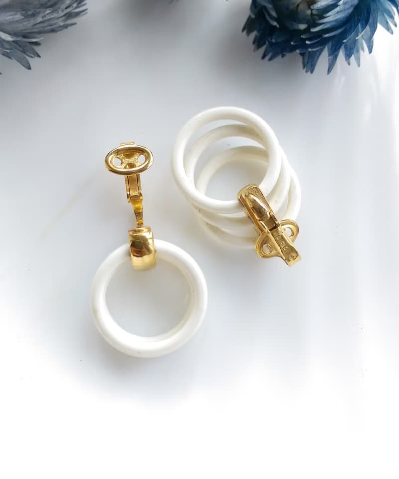 Vintage Jewelry 西洋古董飾品 TRIFARI 知性小環圈 夾式耳環