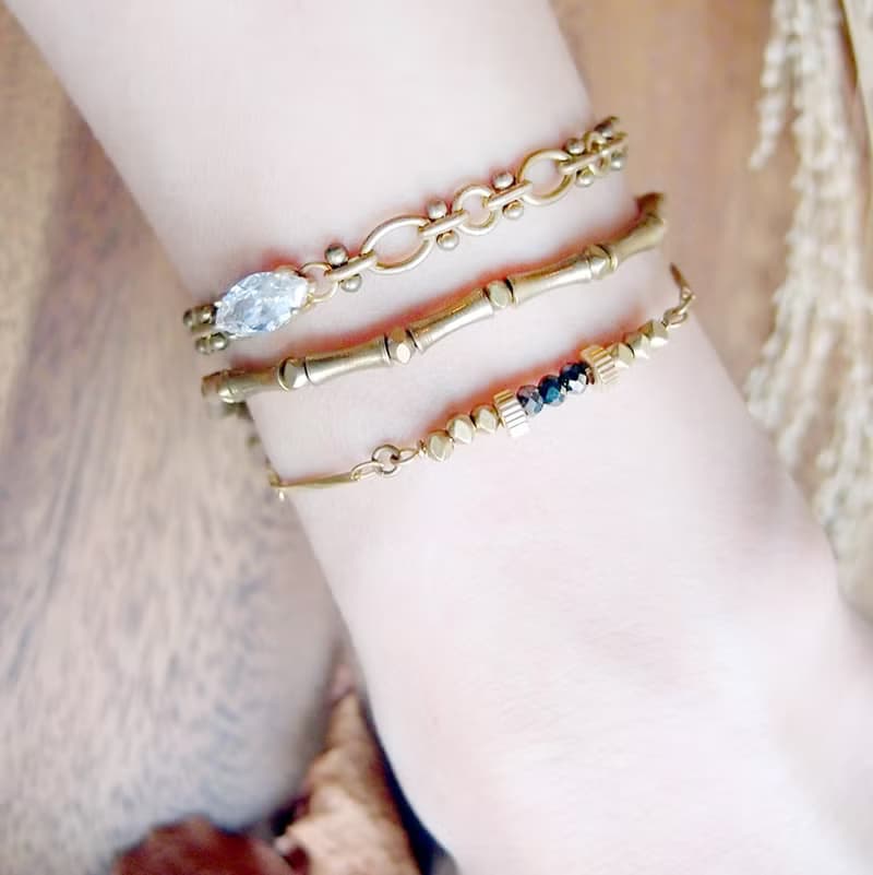 VIIART。海王星。鋯石黃銅手鍊。IG風日常百搭