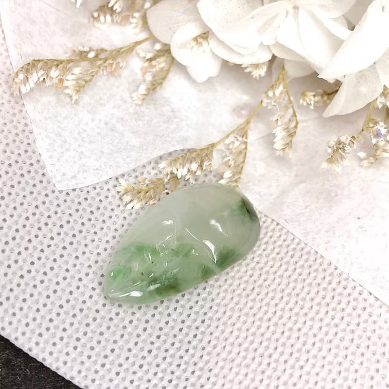 冰種飄花翡翠巧雕蟹鉗(有鉗) | 天然緬甸A貨翡翠 | 送禮