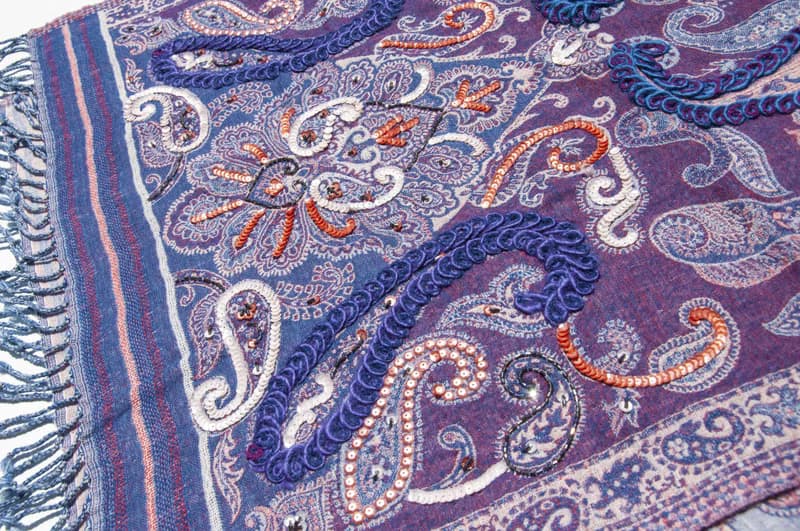 水煮羊毛披肩/針織圍巾/刺繡圍巾/羊絨披巾/喀什米爾Cashmere-花