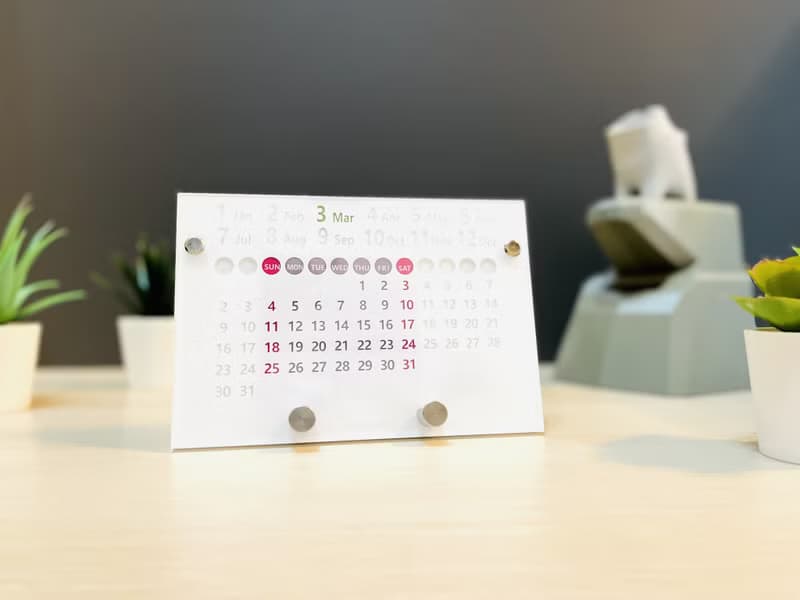 O'day分得出週六日‧萬年桌曆 | 手機支架款 | 桌面擺飾文具