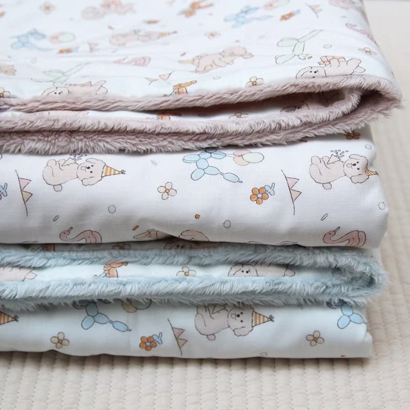puppy minky baby blanket (baby shower gift) 新生兒 出産祝い, 布  ブランケッ Made in korea