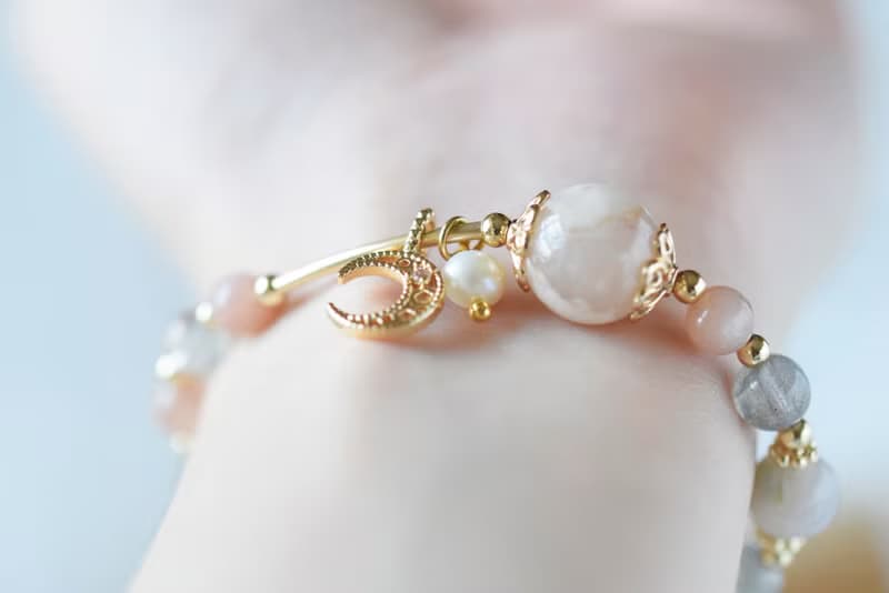 憶念。櫻花瑪瑙 拉長石 彼得石 橙月亮石 珍珠 天然石 水晶手鍊