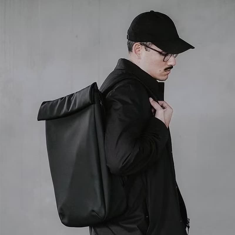 Kito Medium Lotus系列後背包M (黑色)