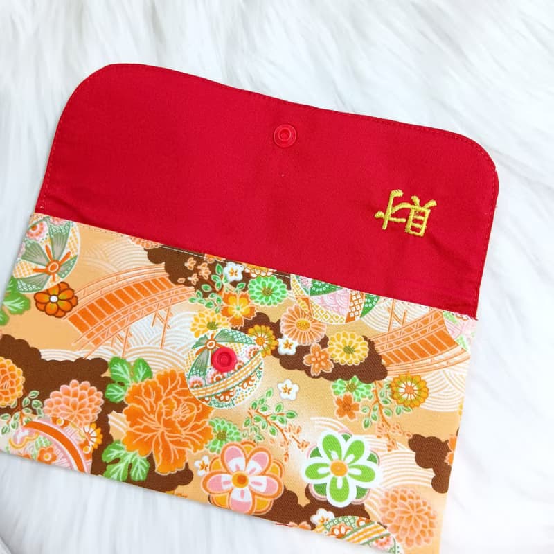 免費繡名字。彩球萬壽菊。布紅包袋 / 口罩收納袋
