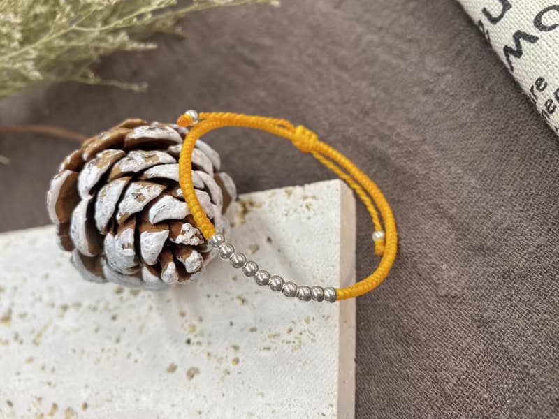 十全十美銀珠蠶絲蠟線手鍊