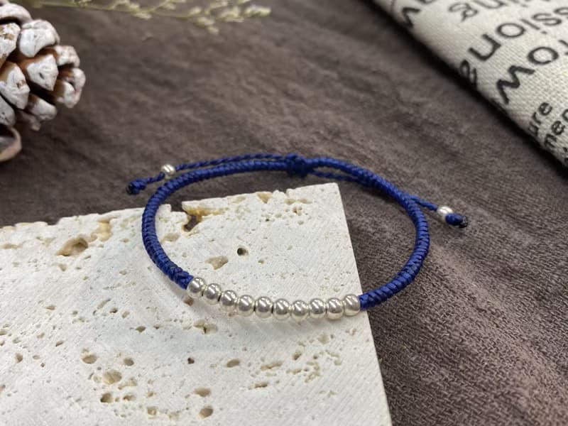 十全十美銀珠蠶絲蠟線手鍊