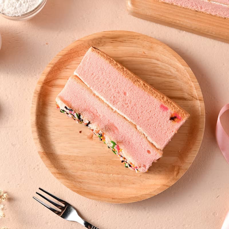 【赫菈Heracake】七彩草莓長條蛋糕(2入/組)