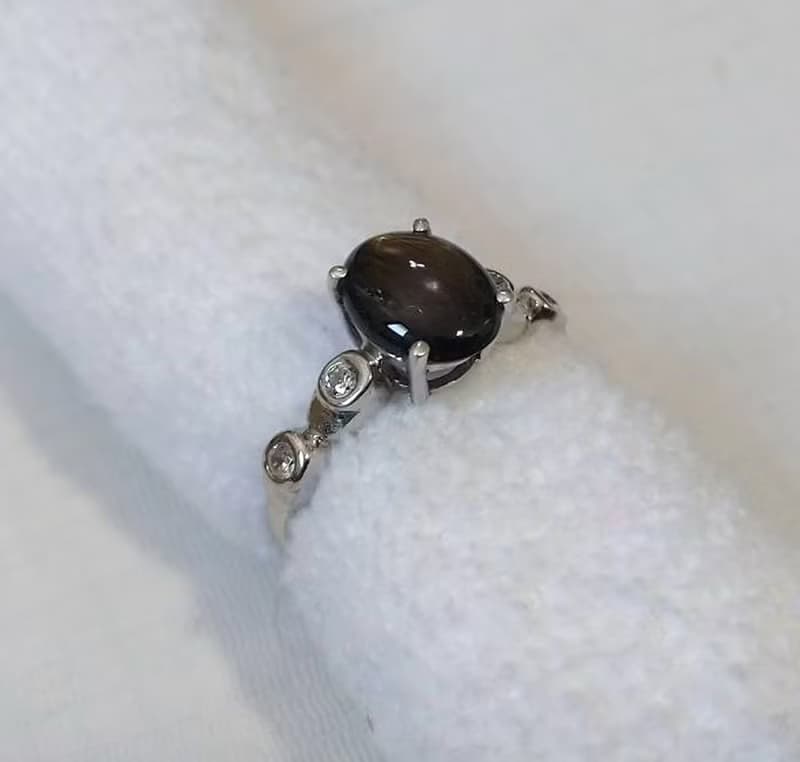 8 x 6 mm. Black Star Natural sapphier ring silver sterling size 7.0 free resize