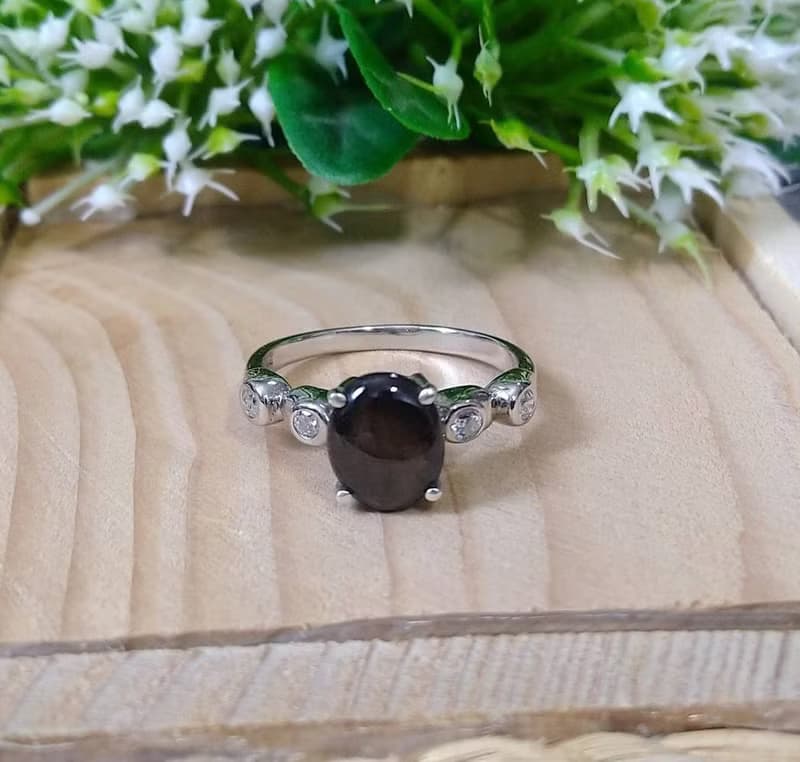 8 x 6 mm. Black Star Natural sapphier ring silver sterling size 7.0 free resize