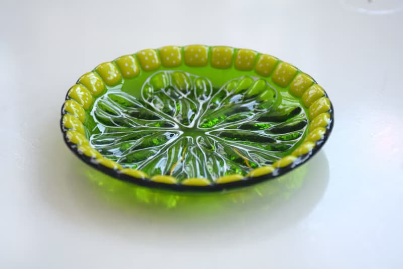 Small decorative fused glass plates for sweets - Dessert handmade plates