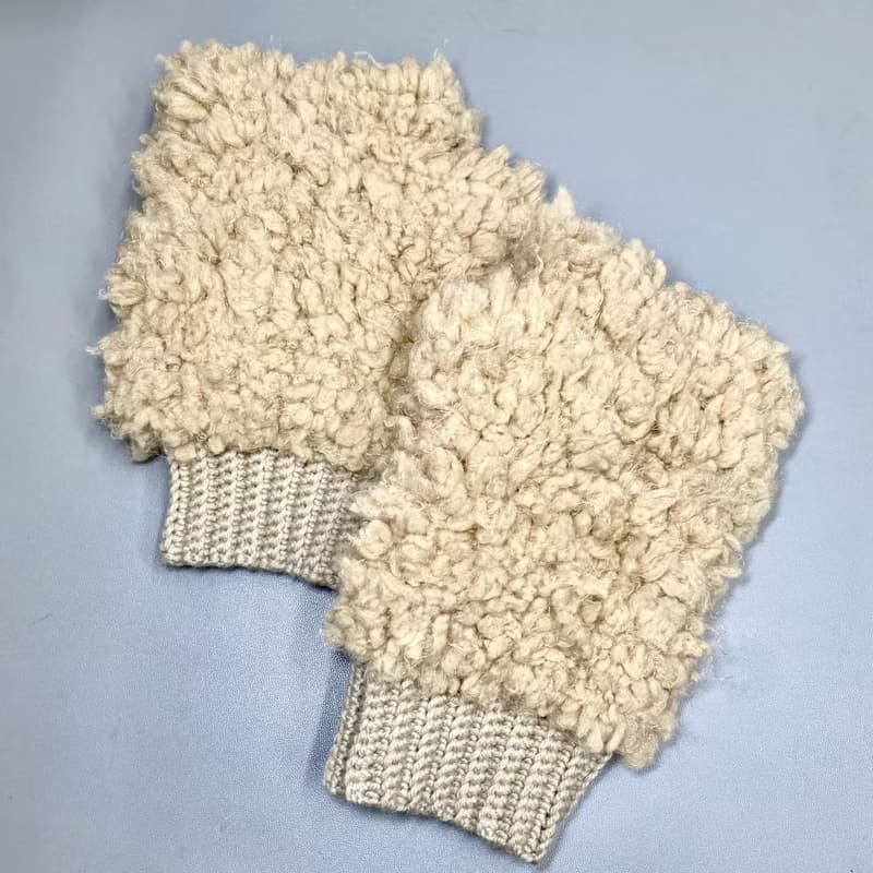 【gusta.編織手作】鉤針編織 毛絨絨 露指手套