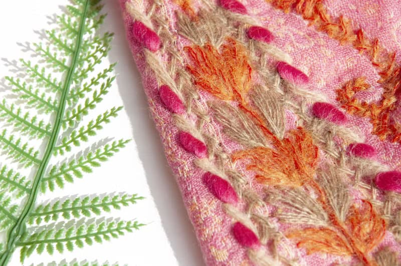 喀什米爾Cashmere/水煮羊毛披肩/針織圍巾/刺繡圍巾/羊絨披巾-花