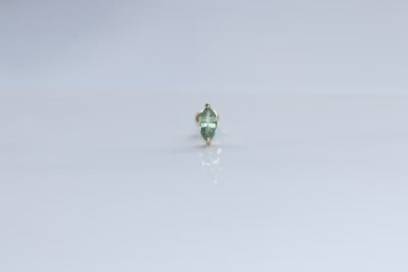 14K 綠色藍寶石鎖珠耳環 (單個)耳骨 耳窩 不退色