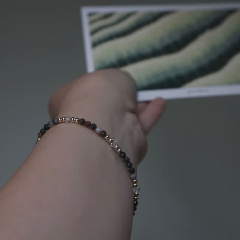 ll 深夜石語 ll 彼得石 赫基蒙 天然石 14kgf 手環 BR-00047