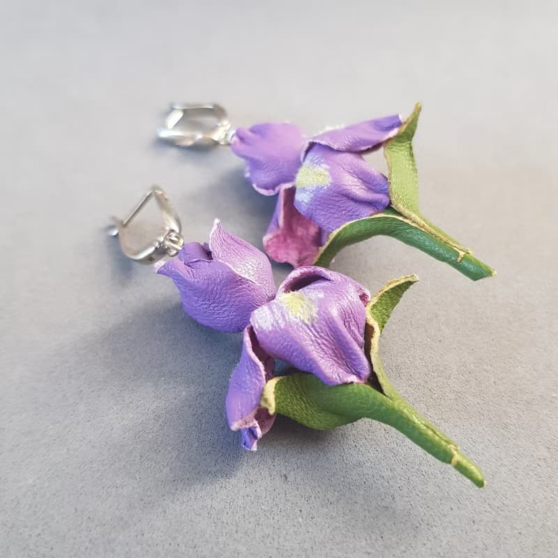 耳環 Iris leather earrings for her Leather women's jewelry