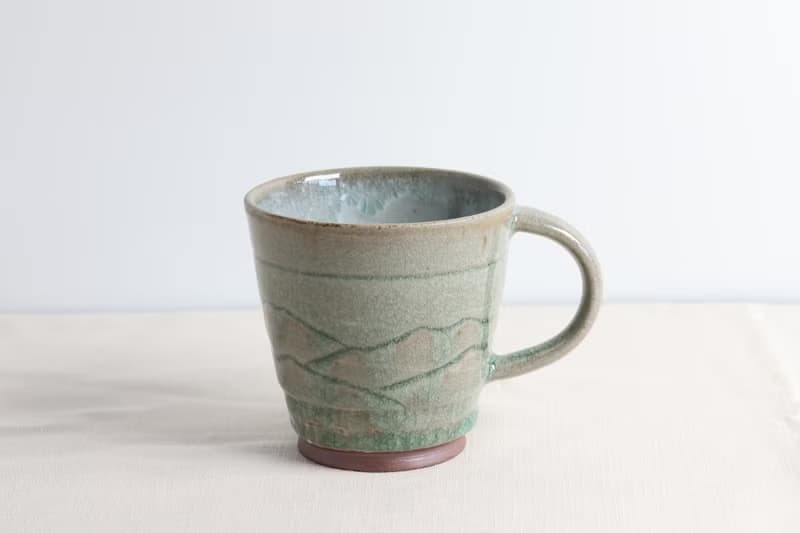 山脈綠灰馬克杯