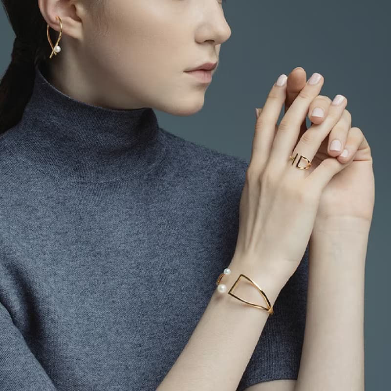 經典獨特 /  Reina cuff
