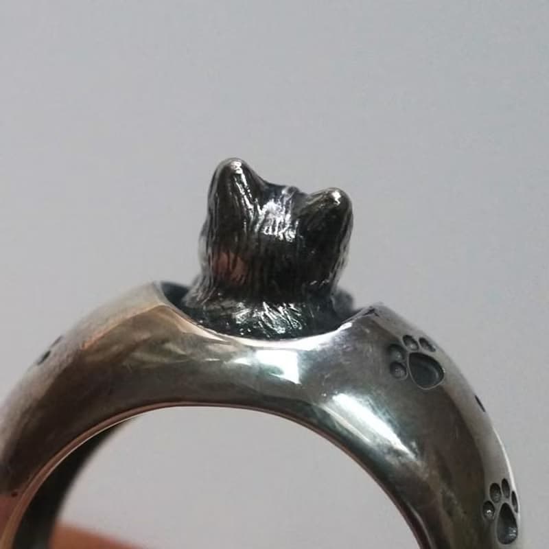 猫からの贈りものリング