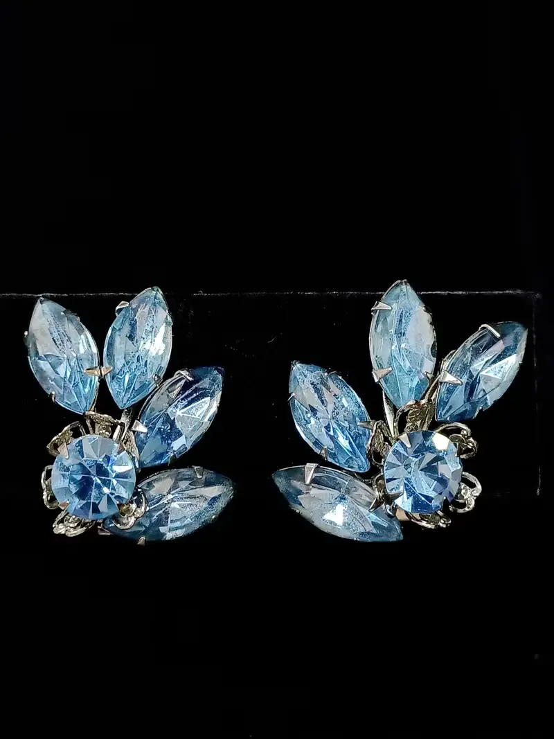 vintage jewelry 古董水藍萊茵石花瓣 夾式耳環