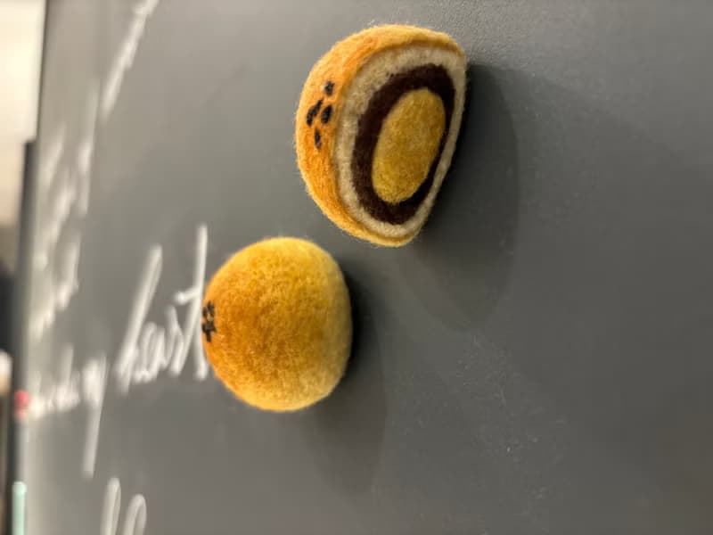 甜心村羊毛氈蛋黃酥磁鐵 婚禮小物 畢業禮 謝師禮