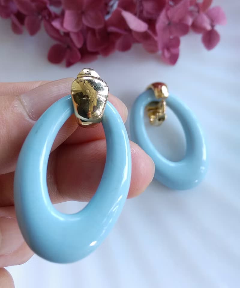Vintage Jewelry 西洋古董飾品 普普 淺藍 簡約橢圓環圈 夾式耳環