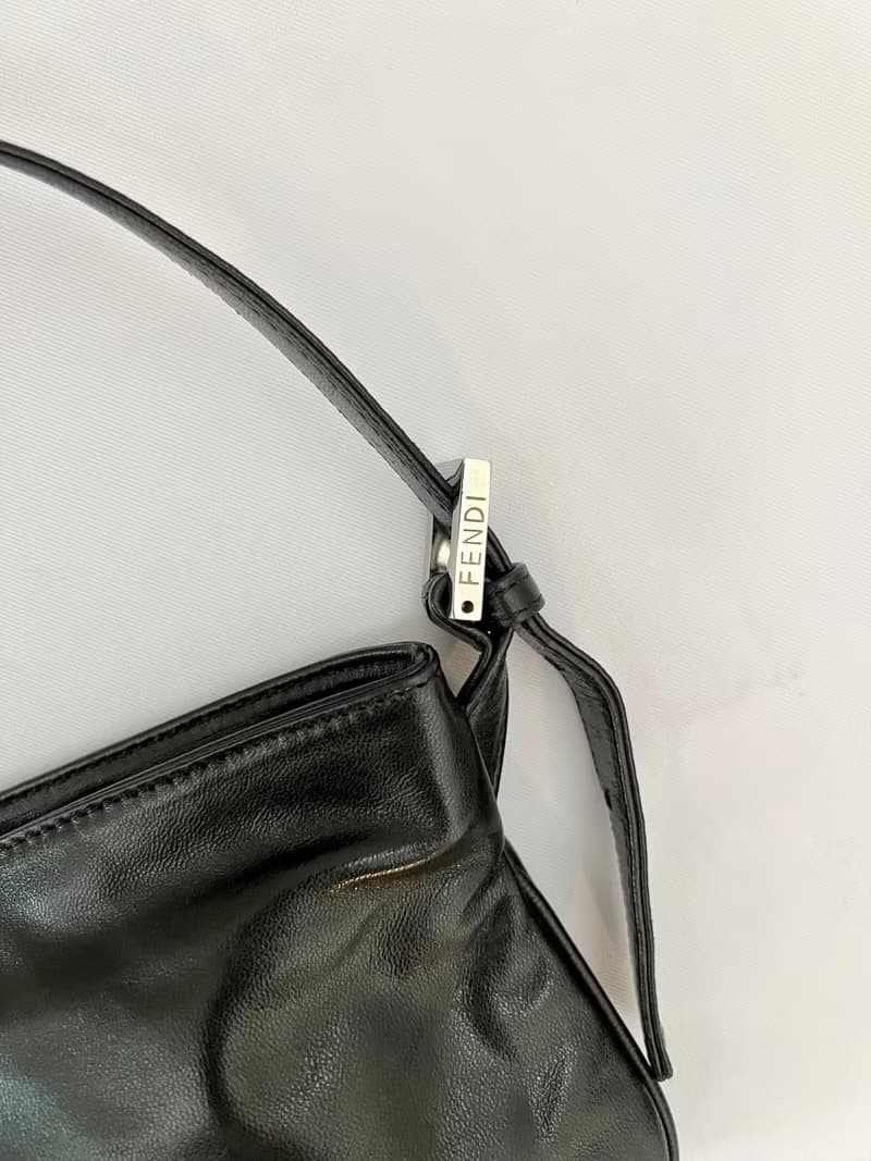 Fendi黑色皮革稀少銀綠色扣單肩斜側揹法棍包手袋 日出中古二手