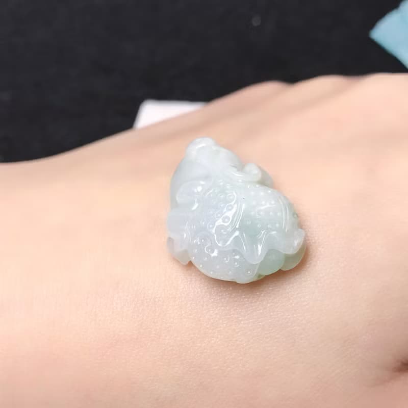 冰種翡翠巧雕白菜 | 天然緬甸A貨翡翠 | 送禮