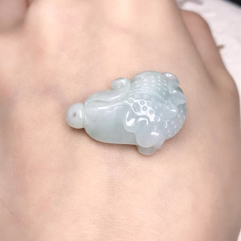 冰種翡翠巧雕白菜 | 天然緬甸A貨翡翠 | 送禮