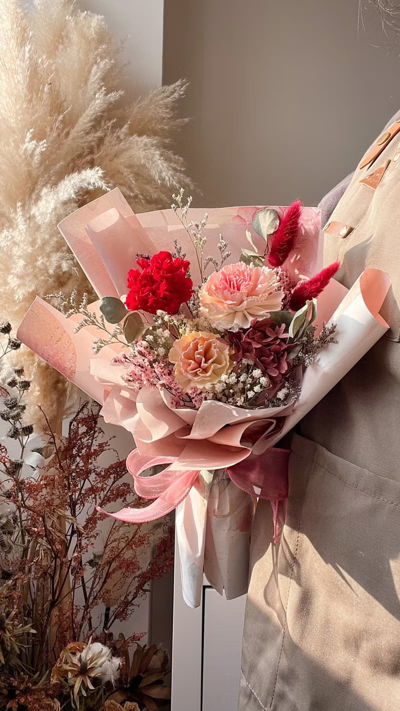 康乃馨永生花束 l 現貨立即出 l  l 母親節 l 情人節 l 畢