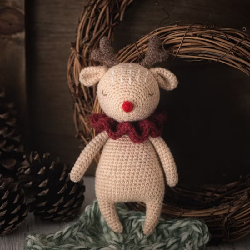 紅鼻子小麋鹿 (約14公分)-專為新生兒寶寶打造的手工玩偶