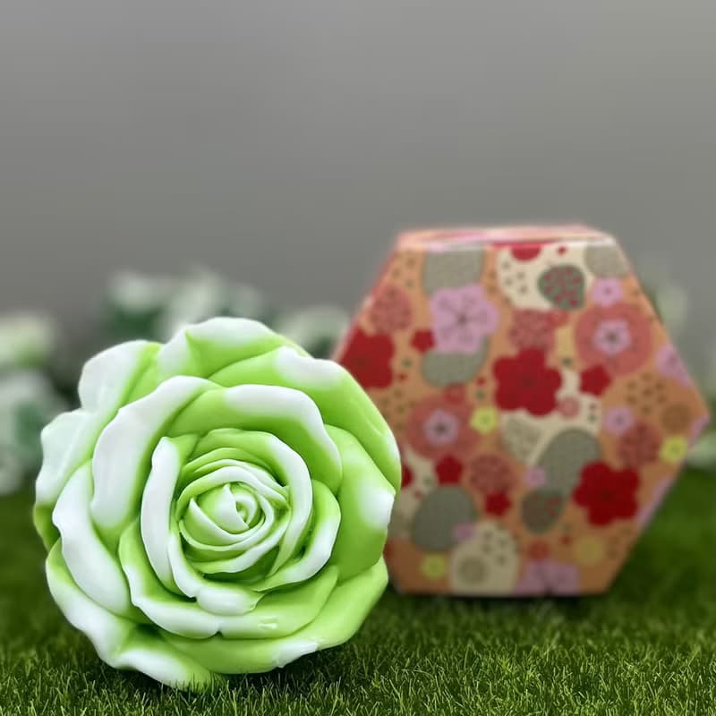 【多入優惠】 嬌俏玫瑰花 香氛手工皂 小蒼蘭香