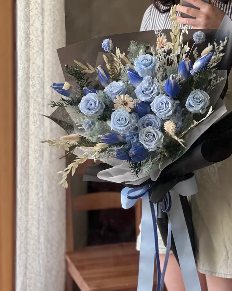 巨型永生花束 藍玫瑰永生花 藍色花束 乾燥永生花 告白花 求婚