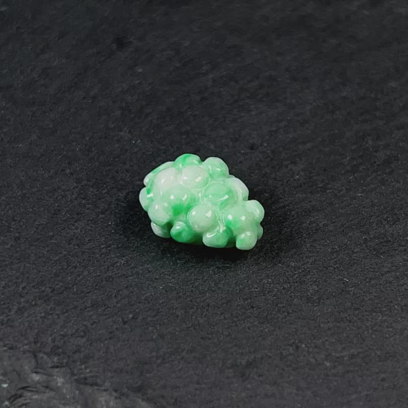 【限時優惠】飄陽綠翡翠葡萄吊墜 | 天然緬甸A貨翡翠 | 送禮
