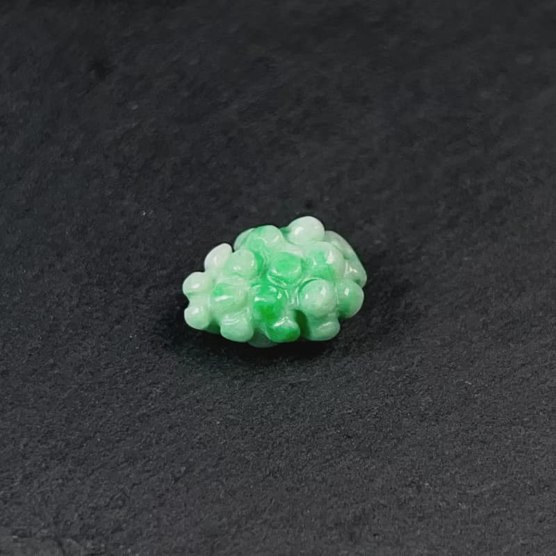 【限時優惠】飄陽綠翡翠葡萄吊墜 | 天然緬甸A貨翡翠 | 送禮