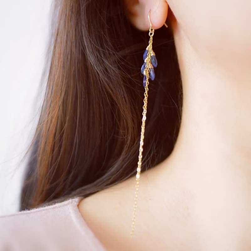 じゃらじゃらロングピアス カイヤナイト ピアス/イヤリング可　9月の誕生石