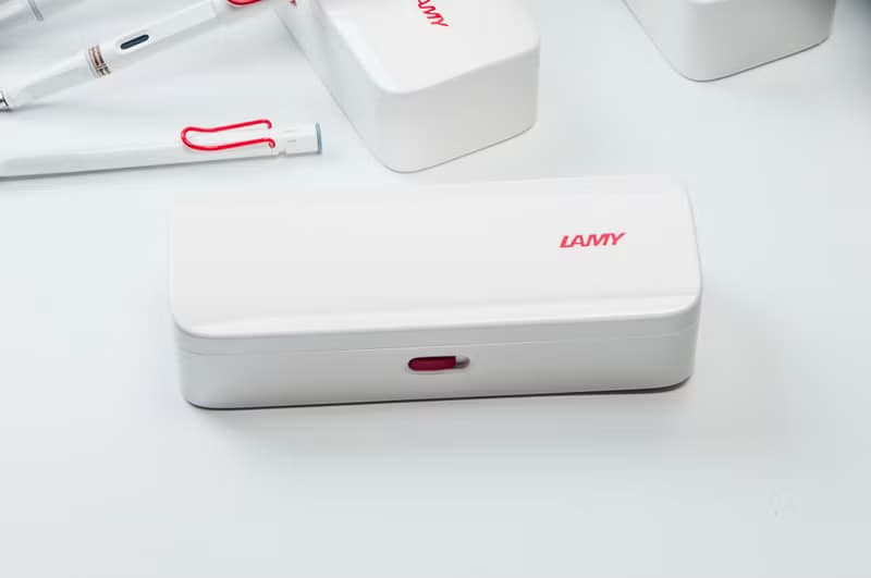 全球獨家 / LAMY 原子筆 時尚禮盒 - / safari 系列 -紅白