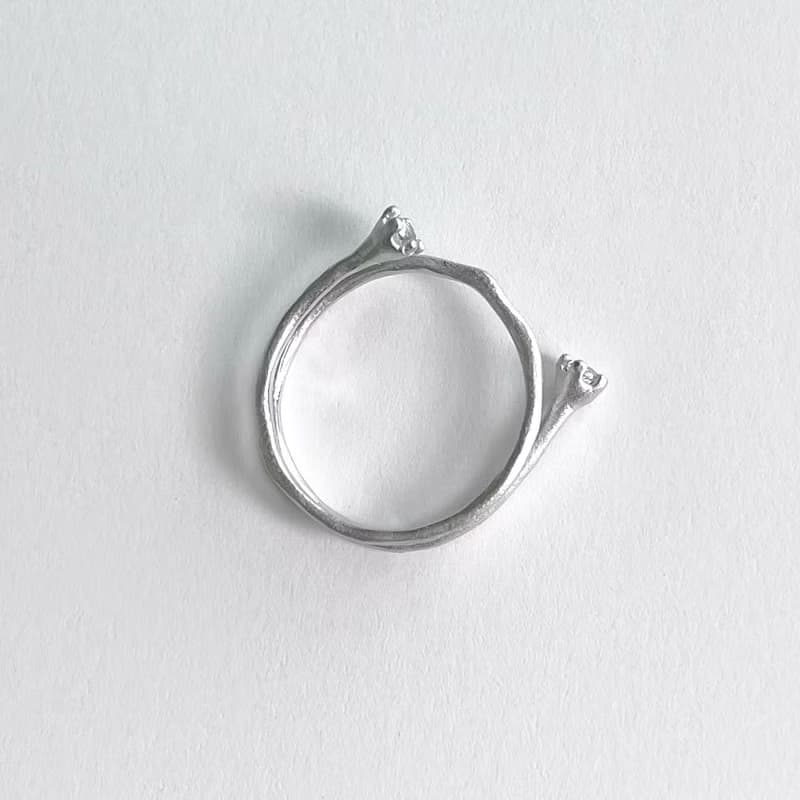Mollis Ring (White Topaz) sand blast finishing