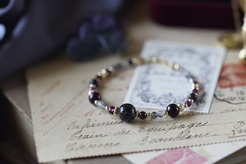 炯炯。黑髮晶 石榴石14KGP 天然石水晶 手鍊